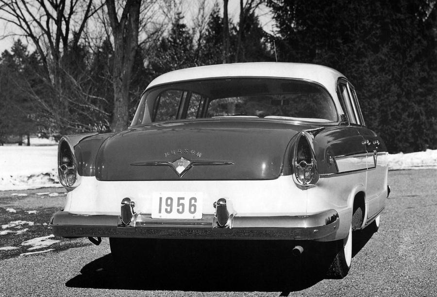  Hudson Hornet Special Super Sedan (35655-1) 1956 года  (фото 1 из 2)